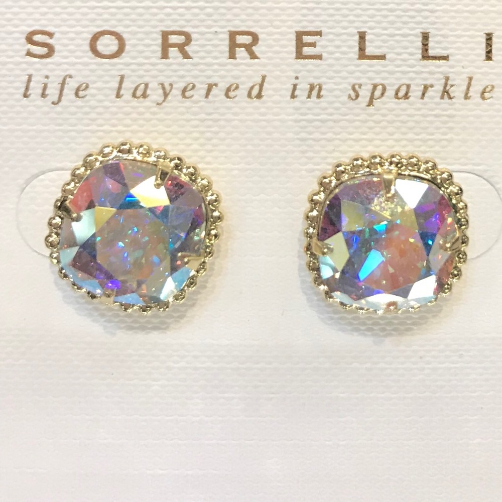 Sorrelli Cushion cut earrings